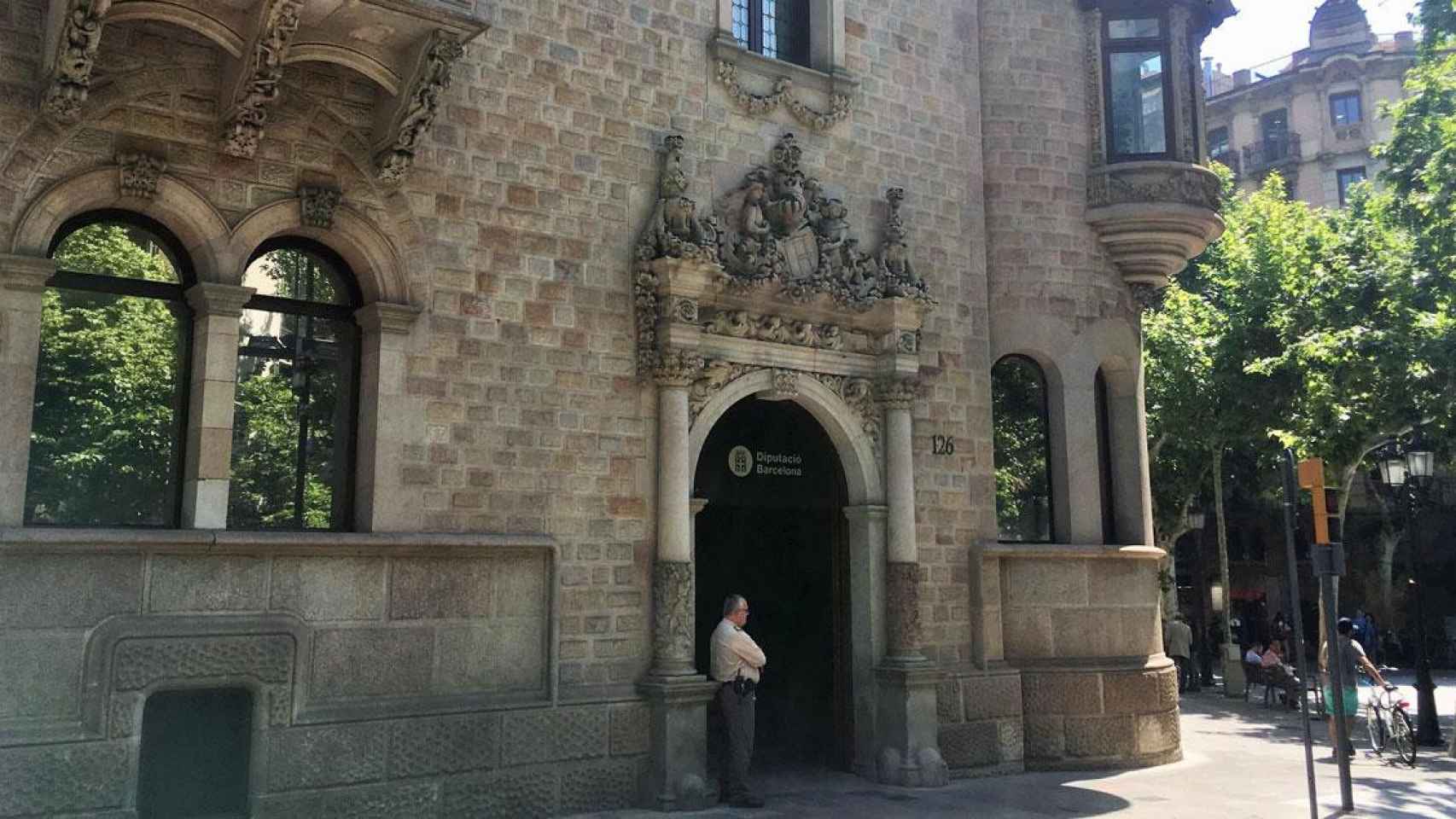 Fachada de la Diputación de Barcelona