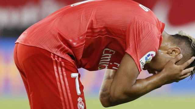 Mariano se lamenta durante el Sevilla - Real Madrid / EFE